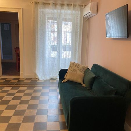 Dimora Dei Minoriti Bed & Breakfast Catania Exterior photo