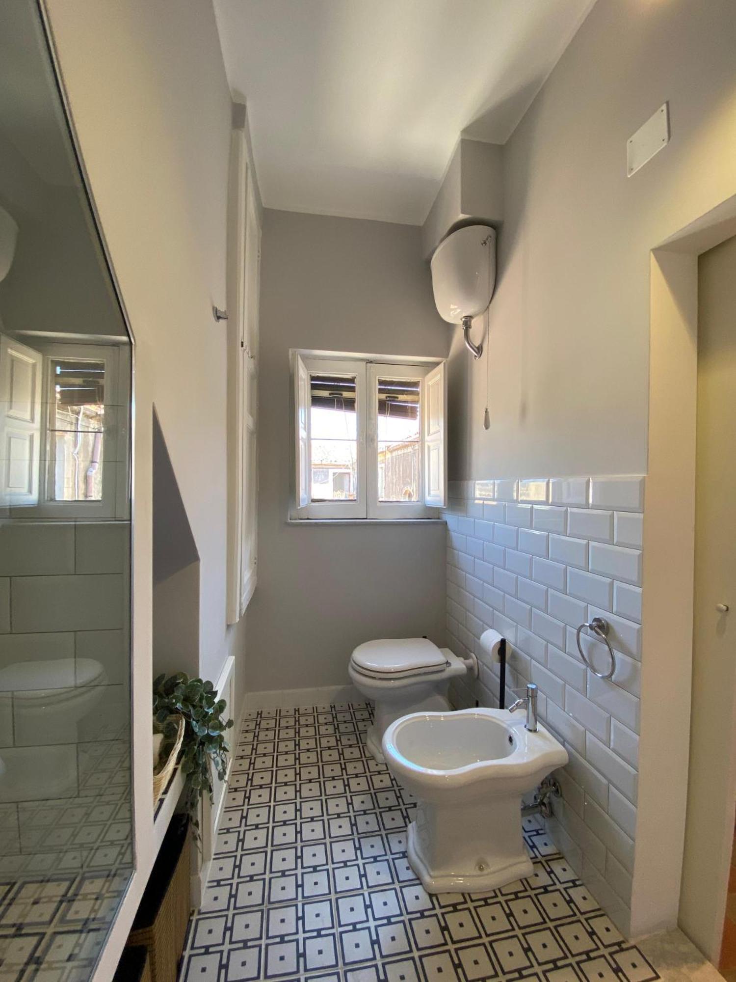 Dimora Dei Minoriti Bed & Breakfast Catania Exterior photo